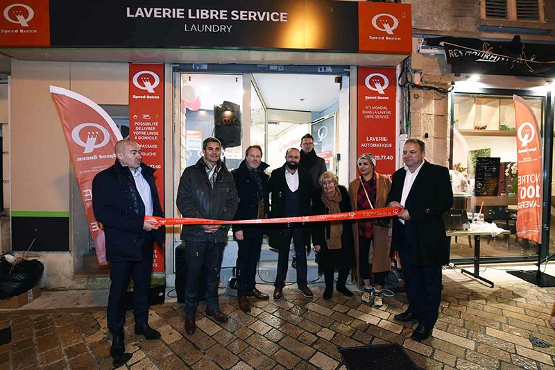 Laverie libre-service. Speed Queen inaugure sa 100e laverie !