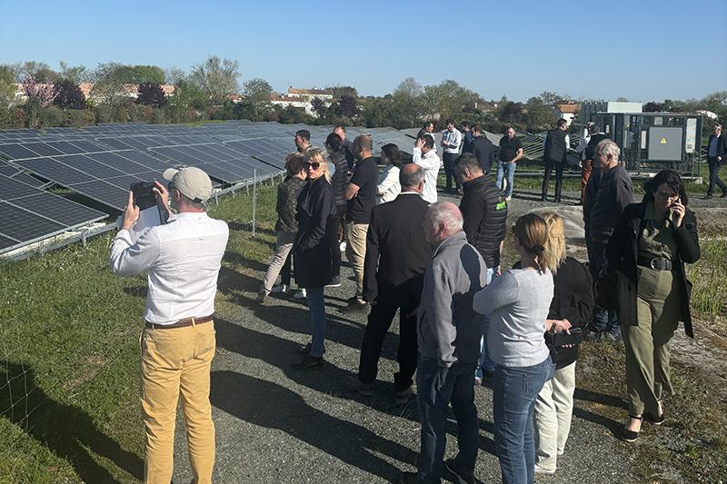 Anett mise sur le solaire