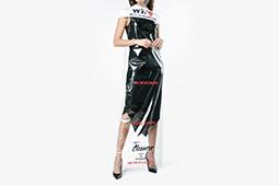 La housse plastique vue autrement par Moschino