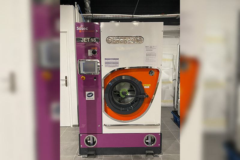 5àsec et Firbimatic, une collaboration inédite PRESSINGS & LAVERIES Entretien Textile